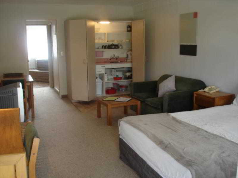 Karaka Tree Motel Taupo Ngoại thất bức ảnh